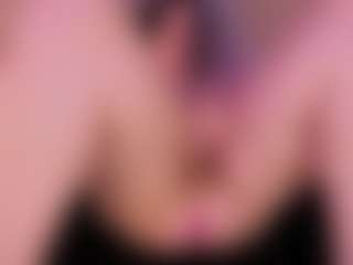 Live cam show with Anna Gabor Queen Anal - Mature on Camsoda