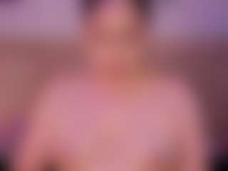 Live cam show with Anna Gabor Queen Anal - Blowjob on CamSodaAdn