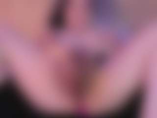 Live cam show with Anna Gabor Queen Anal - Oil on camwithhim.com