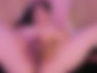 Live cam show with Anna Gabor Queen Anal - Ride Torso on SxyPornLive