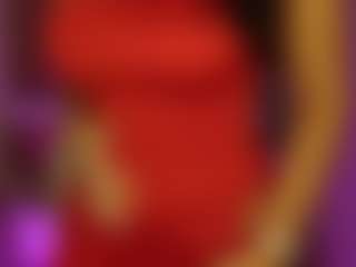 Live cam show with BiancaTease - Flirt on Fapmatic.com