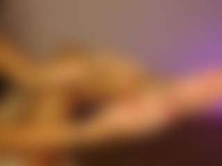 Live cam show with BiancaTease - Domina on TottyGirls