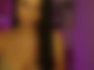 Live cam show with BiancaTease - Domina on TastyBlacksLive