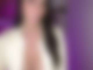 Live cam show with BiancaTease - Flirt White on SpunkLive | poland