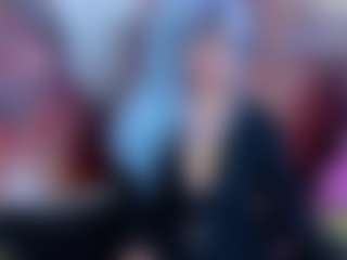 Cristinablue21's Live Sex Cam Show