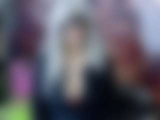 Cristinablue21's Live Sex Cam Show