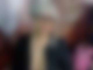 Live cam show with Cristinablue21 - Cosplay on Camsoda
