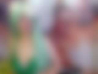 Live cam show with Cristinablue21 - Cosplay MILF on StripNow