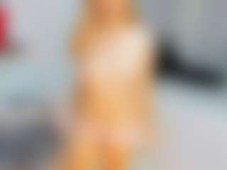 Live cam show with ginger-jengibre - Small Ass on Camsoda