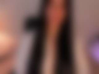 velvet-holly's Live Sex Cam Show