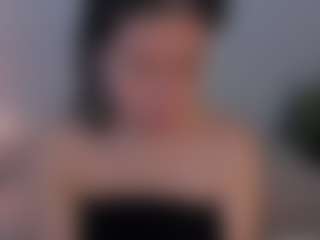 velvet-holly's Live Sex Cam Show