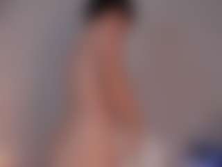 velvet-holly's Live Sex Cam Show