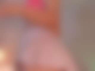 velvet-holly's Live Sex Cam Show
