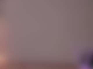 velvet-holly's Live Sex Cam Show