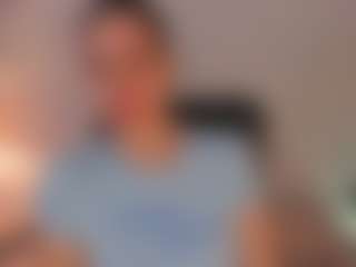 Live cam show with Hanna - Cute on Camversity