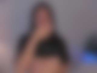 Live cam show with Hanna - Smoking on Dolls Live