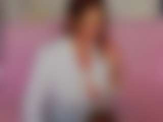 LucyBelli's Live Sex Cam Show