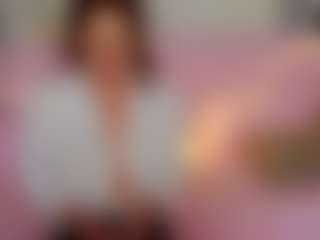 LucyBelli's Live Sex Cam Show