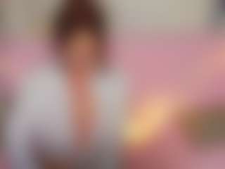 LucyBelli's Live Sex Cam Show