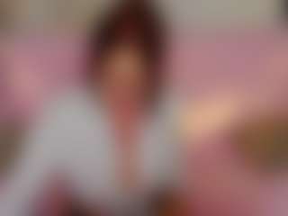 Live cam show with LucyBelli - Green Eyes on Free Soda