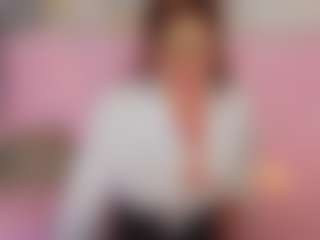 LucyBelli's Live Sex Cam Show
