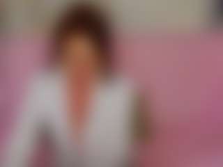 Live cam show with LucyBelli - Middle Aged on dasdasdadada.com