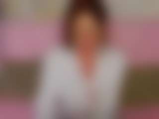 Live cam show with LucyBelli - Middle Aged on liverealitysex.com