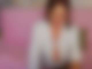 LucyBelli's Live Sex Cam Show