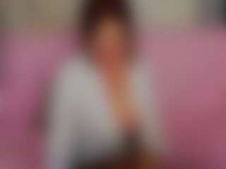 LucyBelli's Live Sex Cam Show