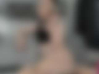 SilverFoxxxxy's Live Sex Cam Show