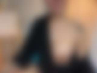Selene Wild's Live Sex Cam Show