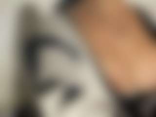 Selene Wild's Live Sex Cam Show