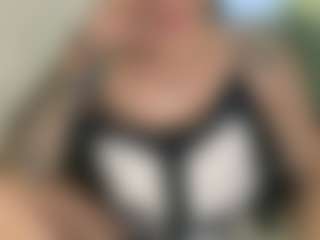 Selene Wild's Live Sex Cam Show