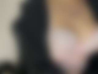 Selene Wild's Live Sex Cam Show