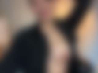Selene Wild's Live Sex Cam Show