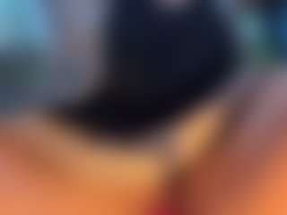 Selene Wild's Live Sex Cam Show