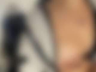 Selene Wild's Live Sex Cam Show