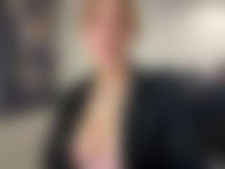 Selene Wild's Live Sex Cam Show