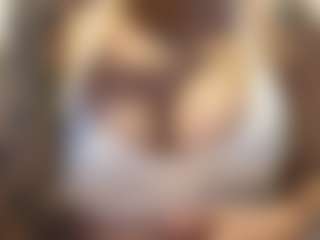Selene Wild's Live Sex Cam Show