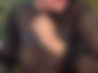 Selene Wild's Live Sex Cam Show