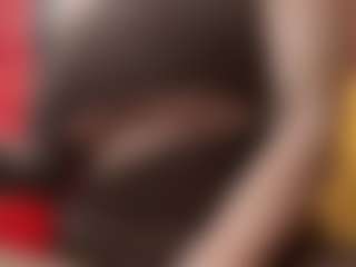 Live cam show with Selene Wild - Public Red Hair on Instabang