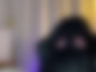Selene Wild's Live Sex Cam Show