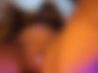 Selene Wild's Live Sex Cam Show