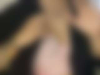 Selene Wild's Live Sex Cam Show