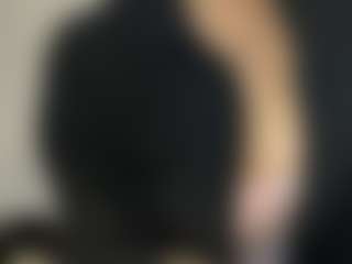 Selene Wild's Live Sex Cam Show