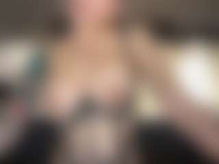 Selene Wild's Live Sex Cam Show