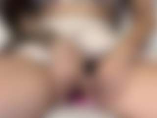 Live cam show with Selene Wild - Glasses on Camsoda
