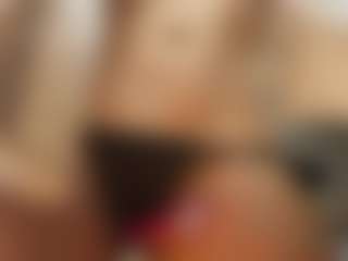 Selene Wild's Live Sex Cam Show