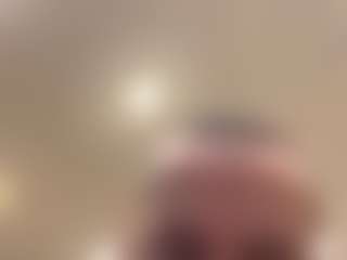 Live cam show with theatrical123 - Irish on Camsoda