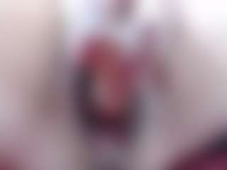 Live cam show with Elizabeth-Wild - Green Eyes on Hubzter Live